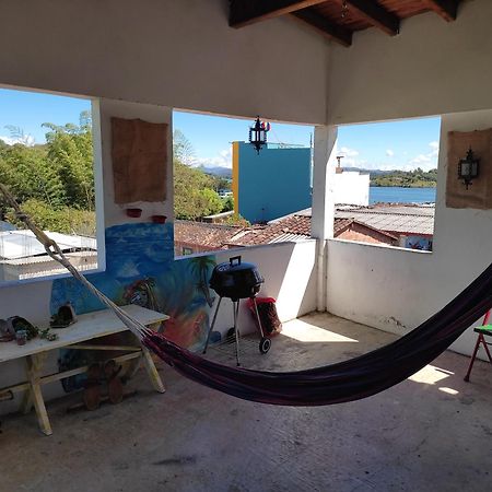 La Casona Hostel Guatapé Екстериор снимка