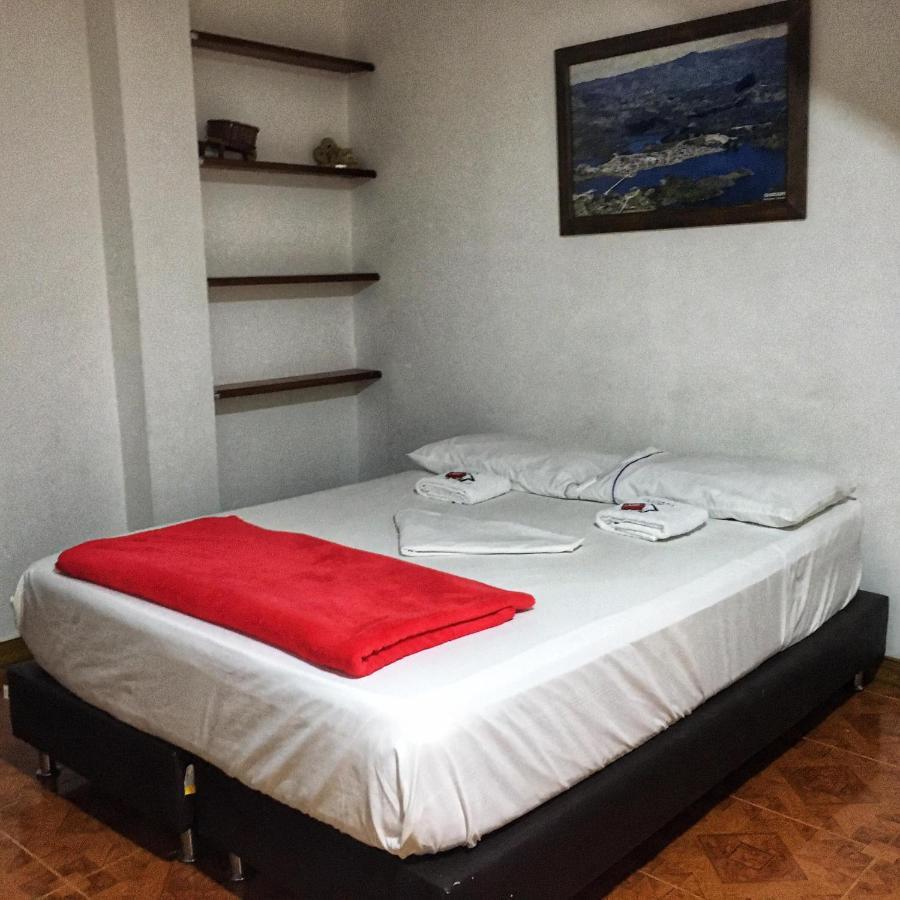 La Casona Hostel Guatapé Екстериор снимка