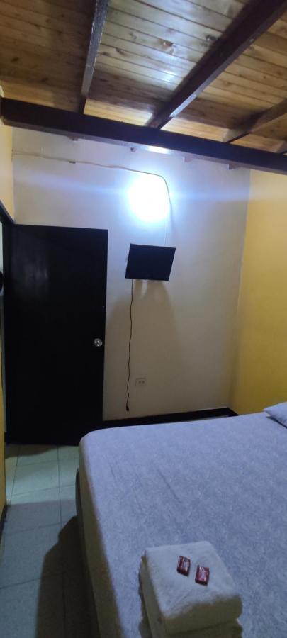 La Casona Hostel Guatapé Екстериор снимка